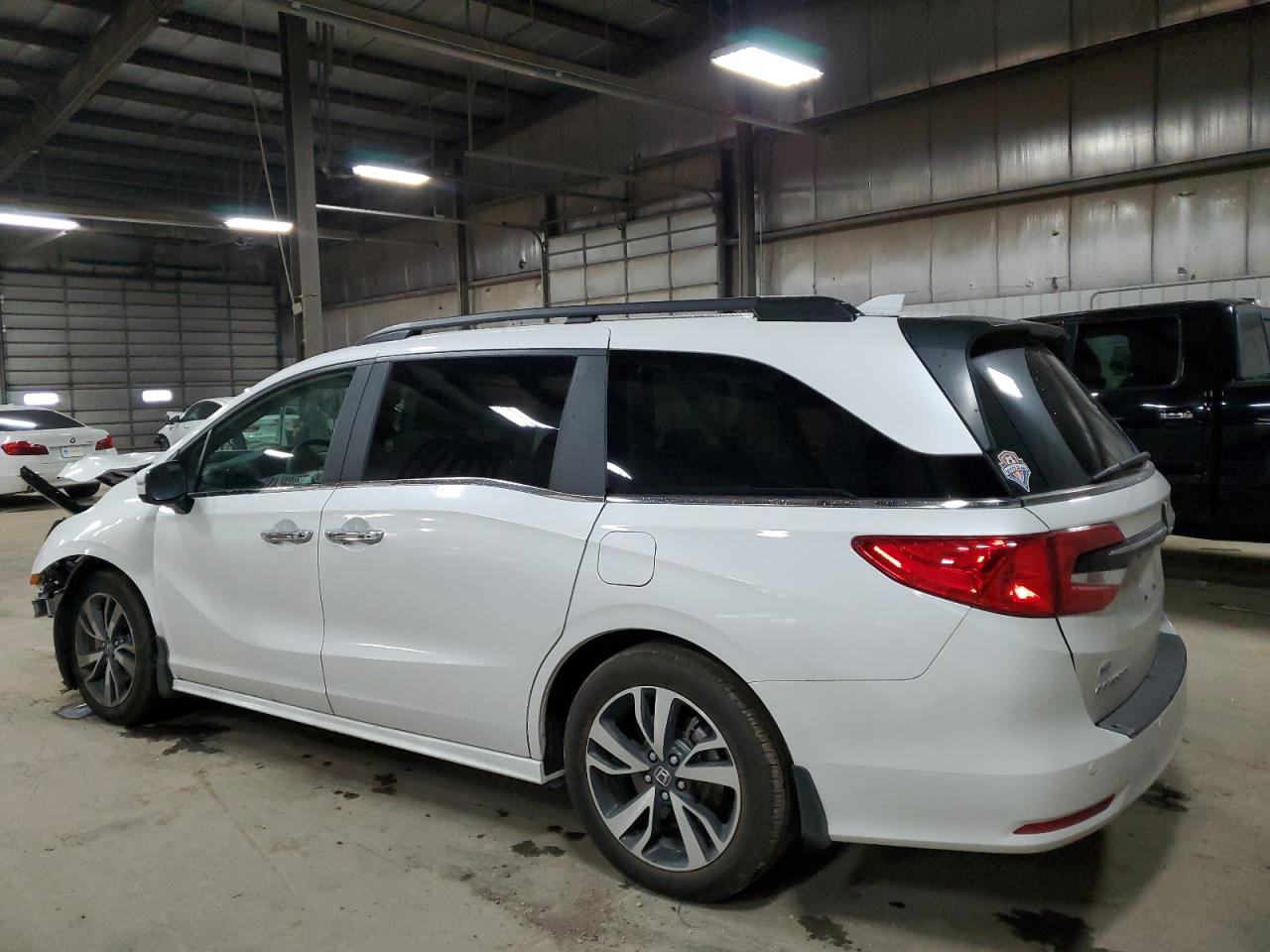 2024 HONDA ODYSSEY TOURING VIN:5FNRL6H89RB048672