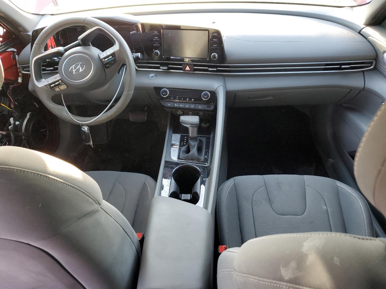 2022 HYUNDAI ELANTRA SEL VIN:5NPLS4AG4NH061212