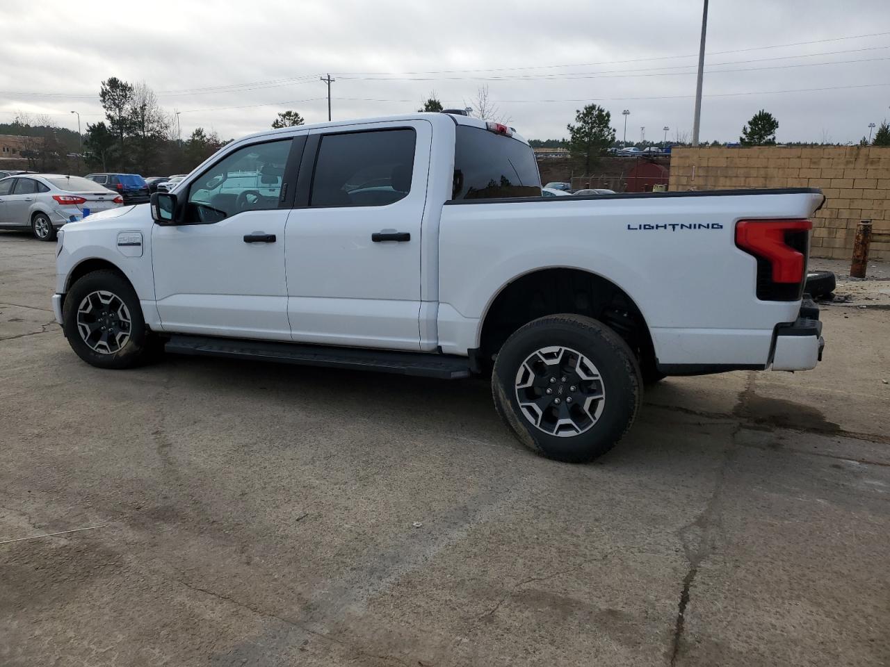 2023 FORD F150 LIGHTNING PRO VIN:1FTVW1ELXPWG63466