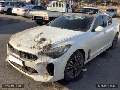 2018 Kia Stinger KNAE351BDJS032549 VIN:KNAE351BDJS032549