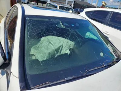 2015 Mercedes-Benz C 200 VIN: