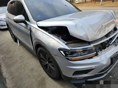 2020 Volkswagen Tiguan VIN: