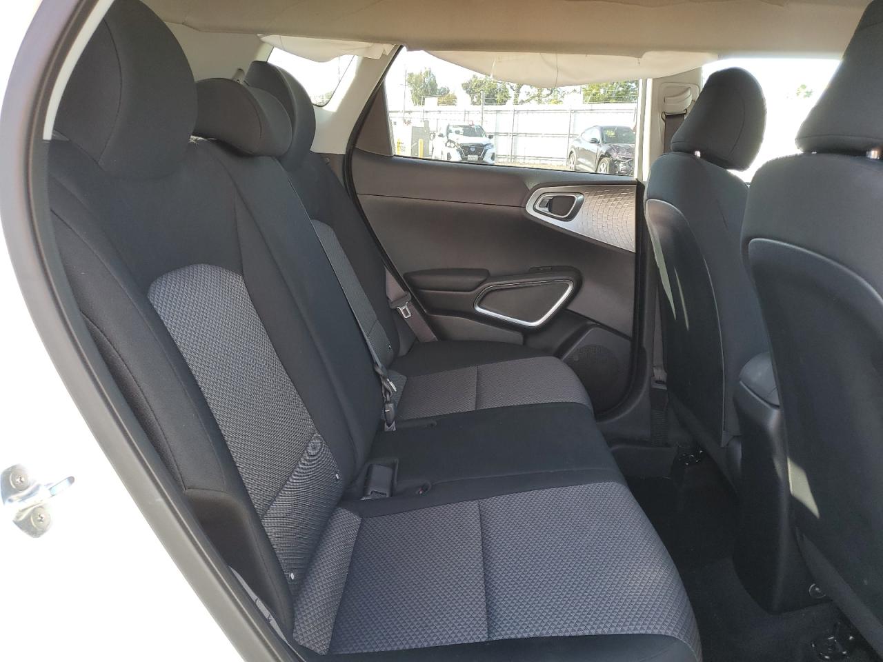 2022 KIA SOUL LX VIN:KNDJ23AU0N7175137