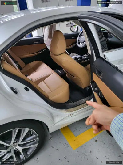 2017 Lexus IS 200t JTHBA5D24H5054137 VIN:JTHBA5D24H5054137