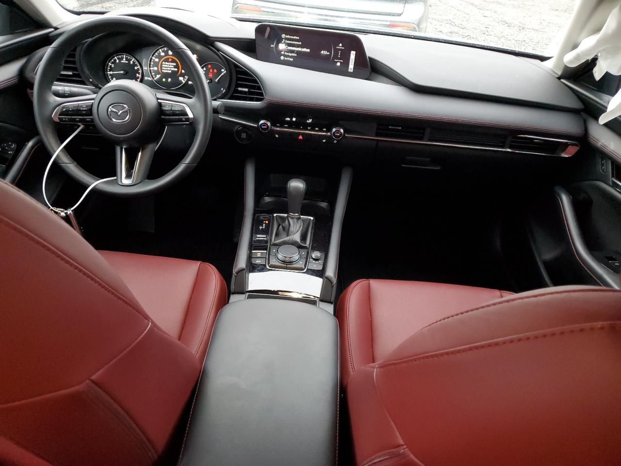 2024 MAZDA 3 PREFERRED VIN:3MZBPBCM2RM420137
