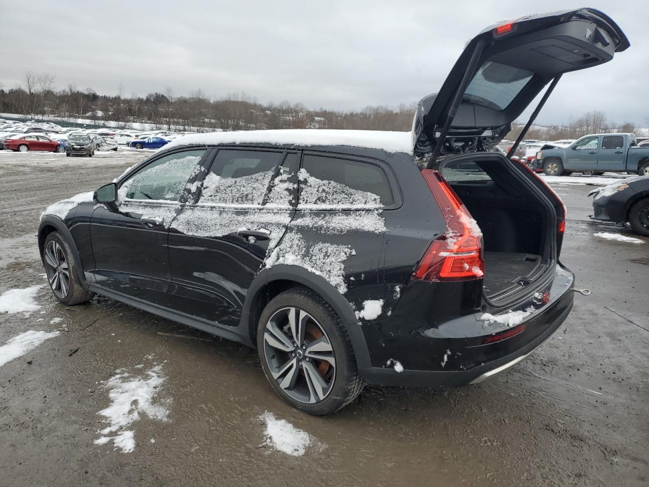 2023 VOLVO V60 CROSS COUNTRY PLUS VIN:YV4L12WZ2P2109339