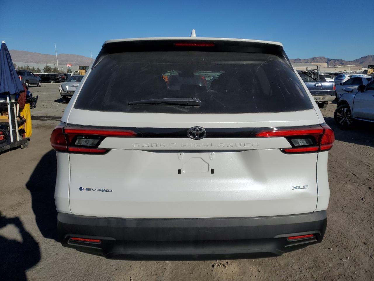 2024 TOYOTA GRAND HIGHLANDER XLE VIN:5TDACAB58RS020713