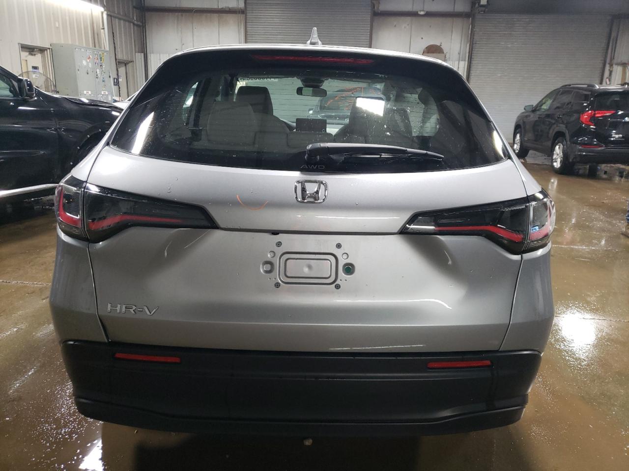 2023 HONDA HR-V LX VIN:3CZRZ2H31PM739273