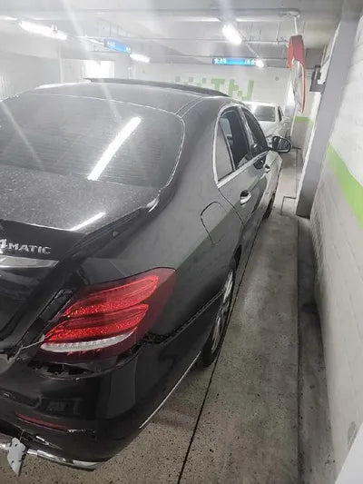 2019 Mercedes-Benz E 300 VIN: