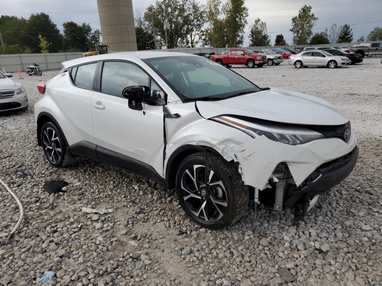 2022 TOYOTA C-HR XLE VIN:NMTKHMBX3NR146379