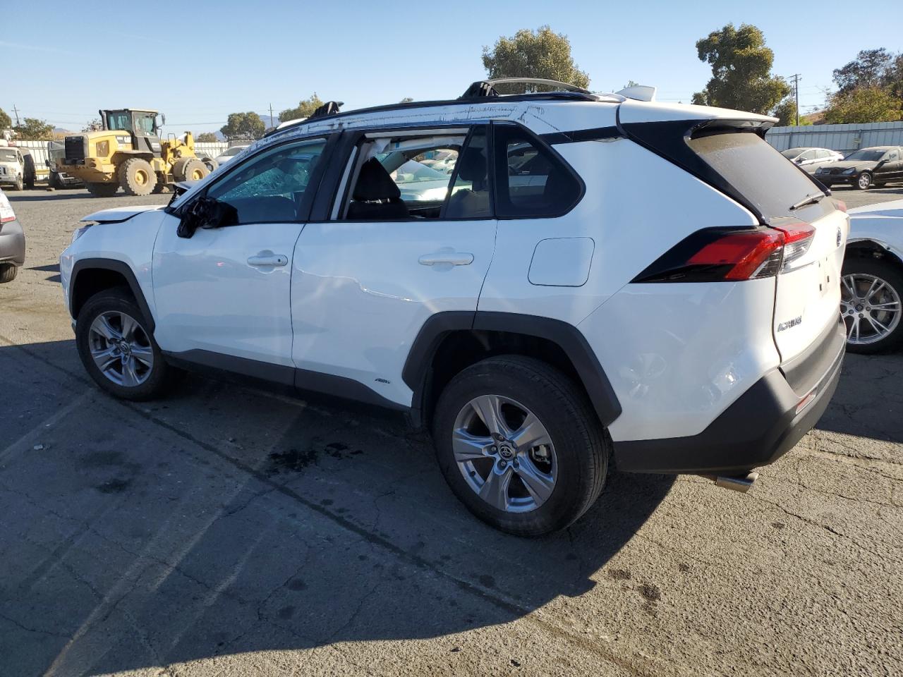 2023 TOYOTA RAV4 XLE VIN:4T3RWRFV4PU083824