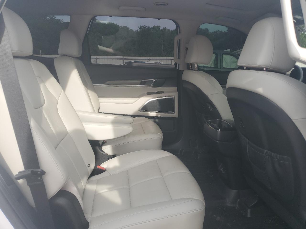 2022 KIA TELLURIDE EX VIN:5XYP3DHC8NG235808