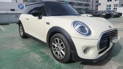 2020 MINI Cooper VIN: