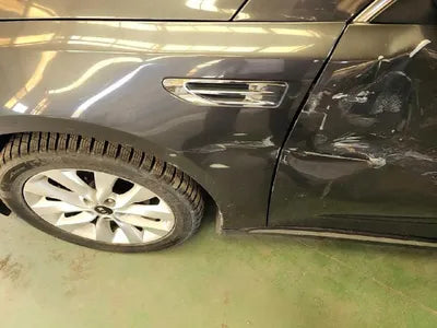 2016 Kia K5 KNAGU416BGA060432 VIN:KNAGU416BGA060432