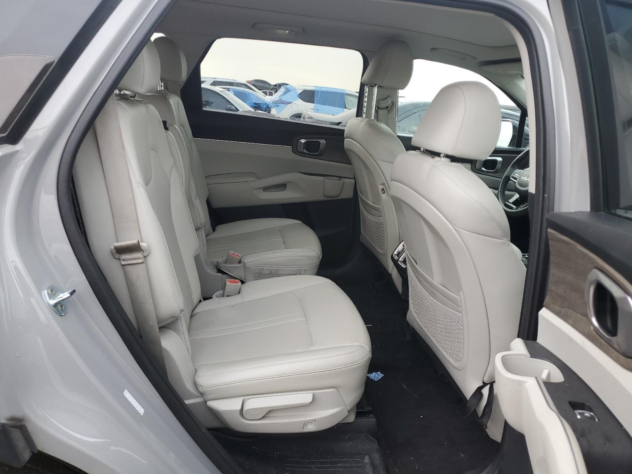 2022 KIA SORENTO EX VIN:5XYRHDLF5NG136228