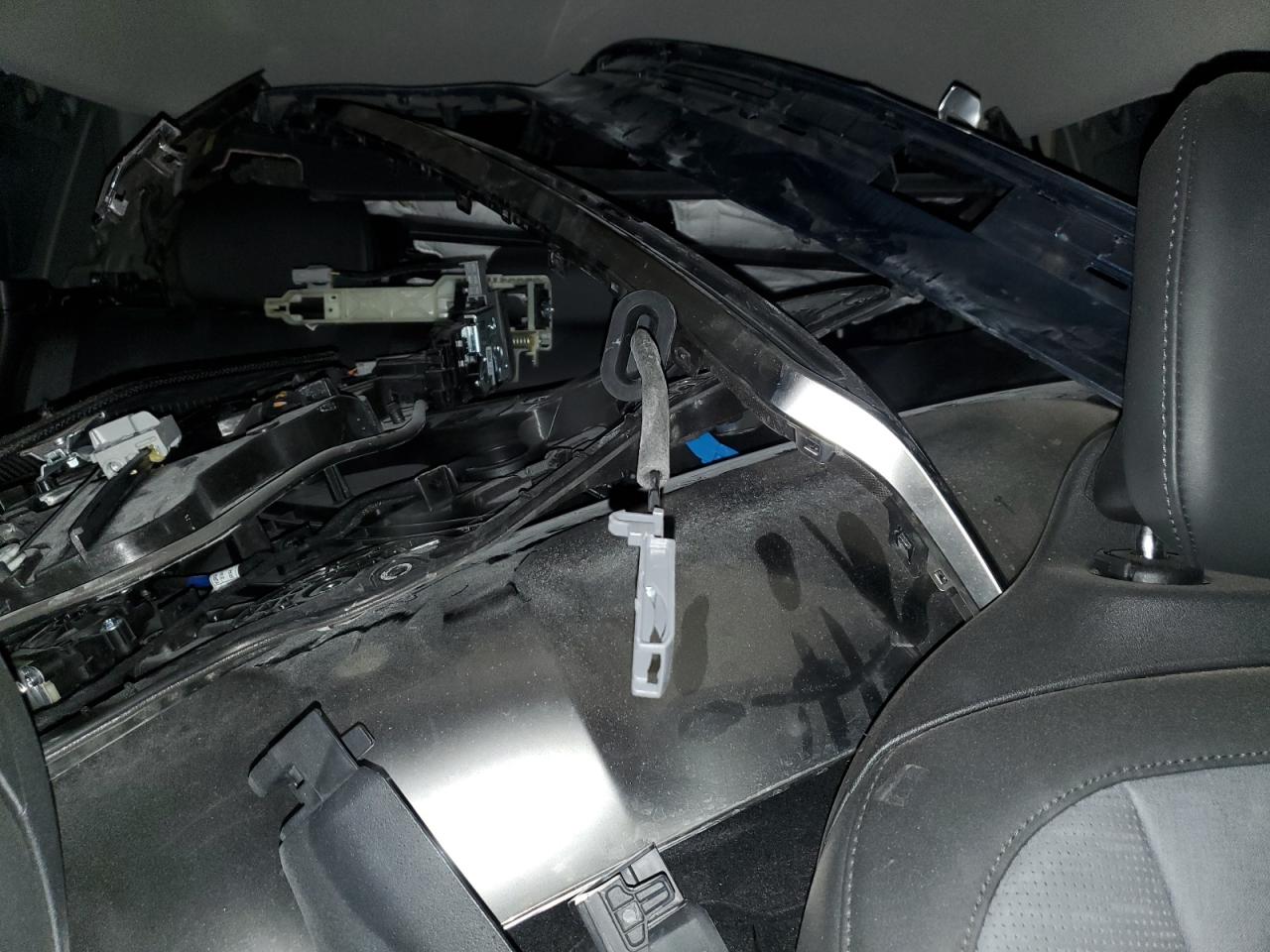 2024 KIA NIRO SX VIN:KNDCT3LE1R5125103