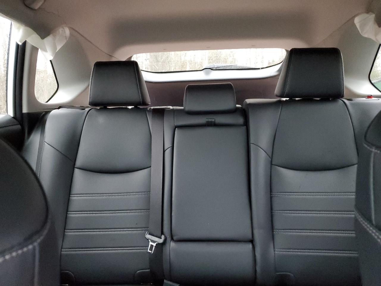 2024 TOYOTA RAV4 XLE VIN:2T3R1RFV0RW445343