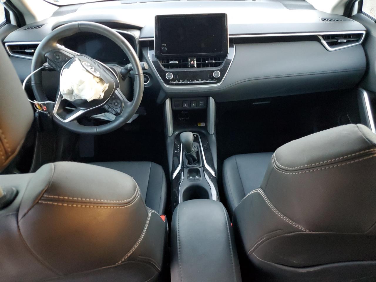 2023 TOYOTA COROLLA CROSS XLE VIN:7MUDAAAG6PV060099