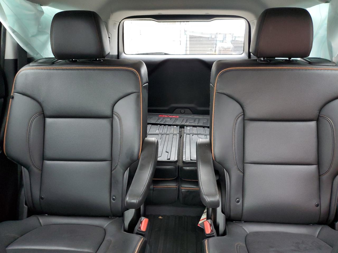 2023 GMC ACADIA AT4 VIN:1GKKNLLS5PZ176240