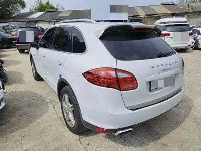 2014 Porsche Cayenne VIN: