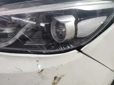 2016 Kia Carnival VIN:
