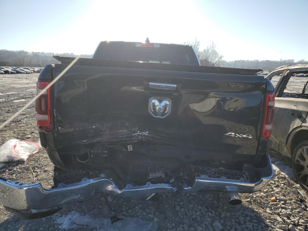 2022 RAM 1500 LIMITED VIN:1C6SRFHT4NN360826
