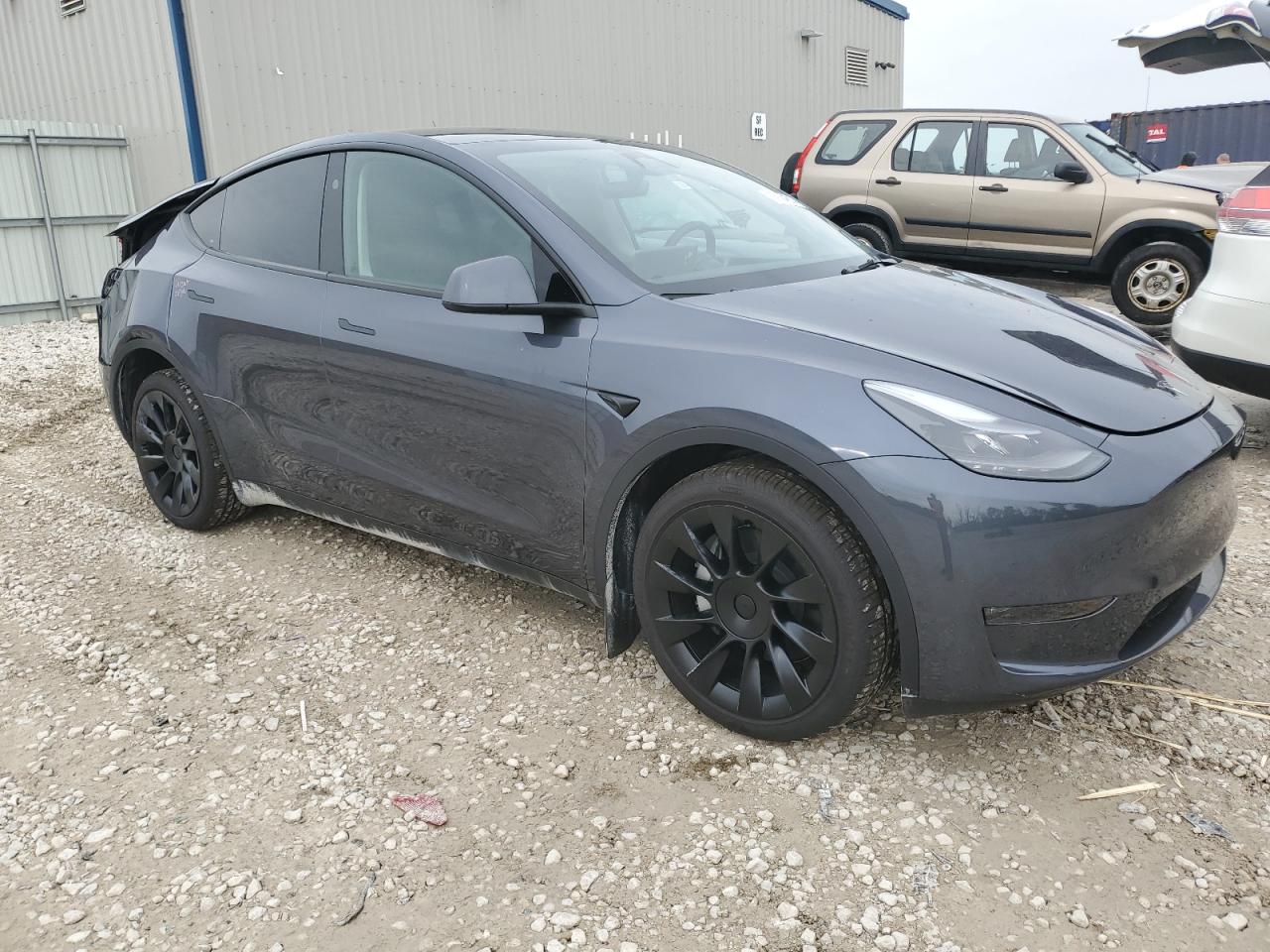 2023 TESLA MODEL Y  VIN:7SAYGDEEXPA184174