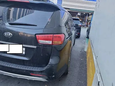 2018 Kia Carnival KNAMC81ABJS359432 VIN:KNAMC81ABJS359432