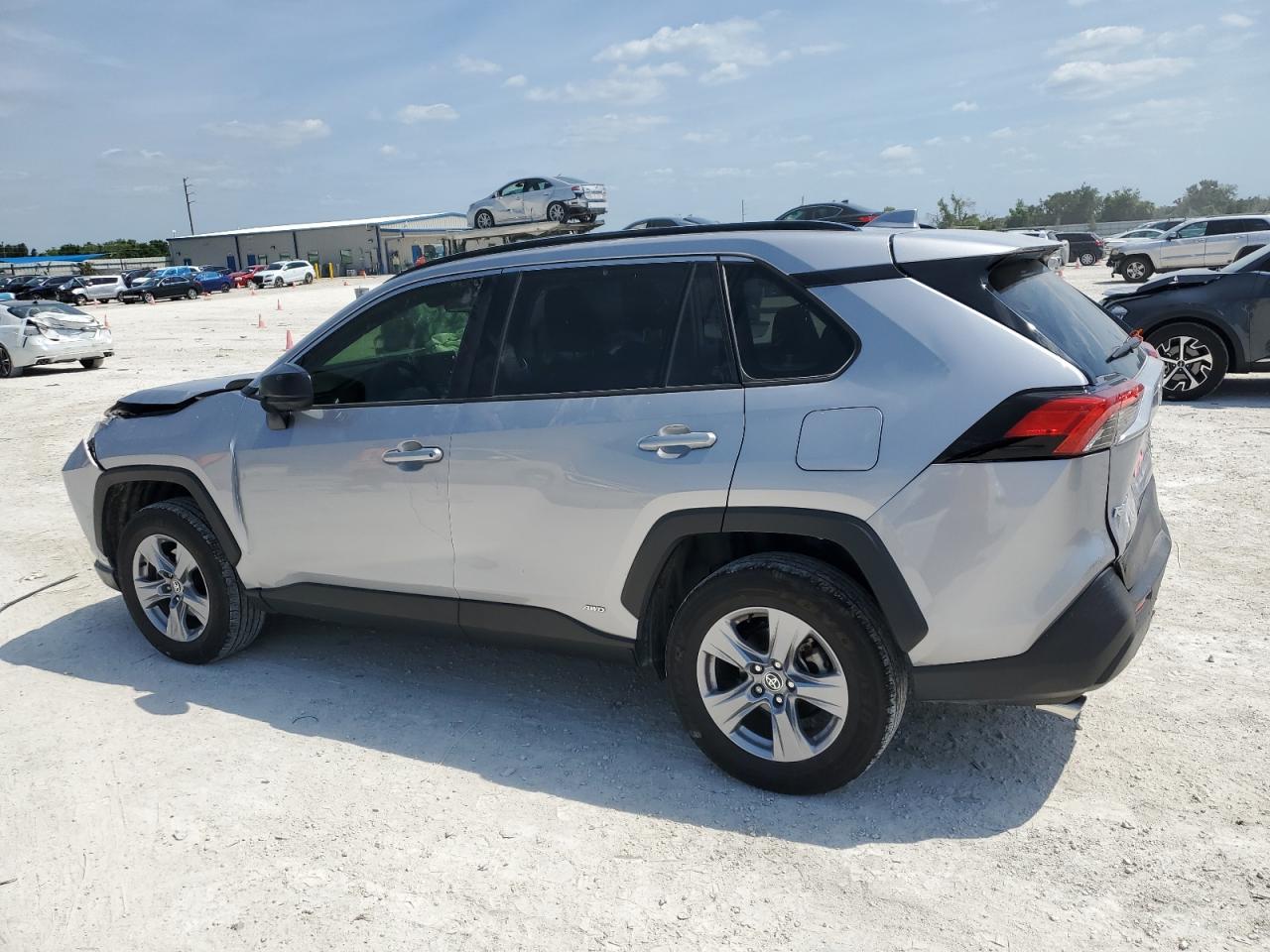 2023 TOYOTA RAV4 LE VIN:JTMLWRFV5PD198600