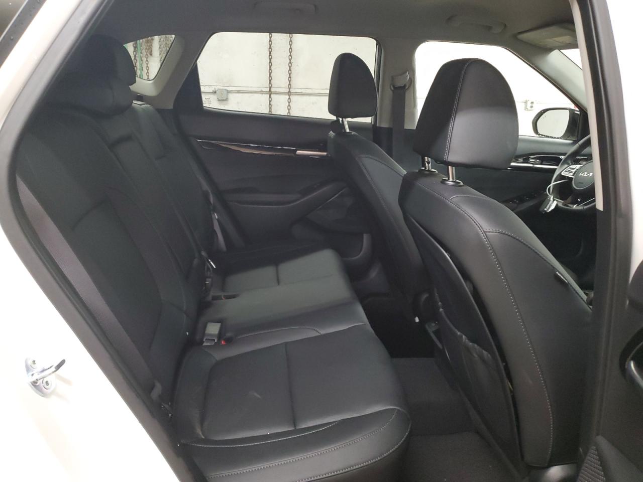2024 KIA SELTOS SX VIN:KNDETCA70R7591607