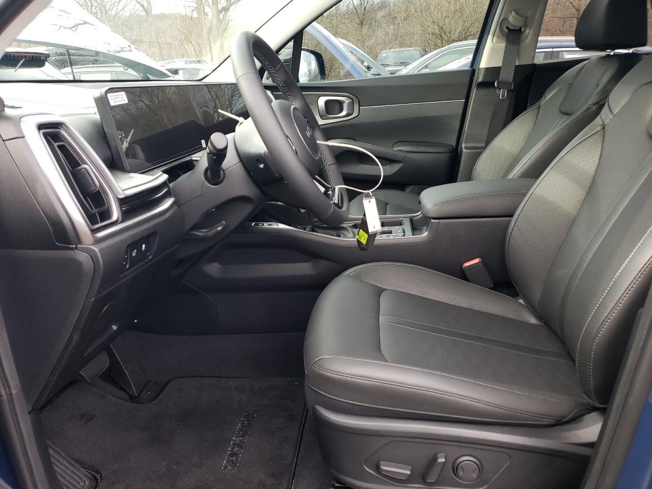 2024 KIA SORENTO EX VIN:5XYRHDJF7RG290819