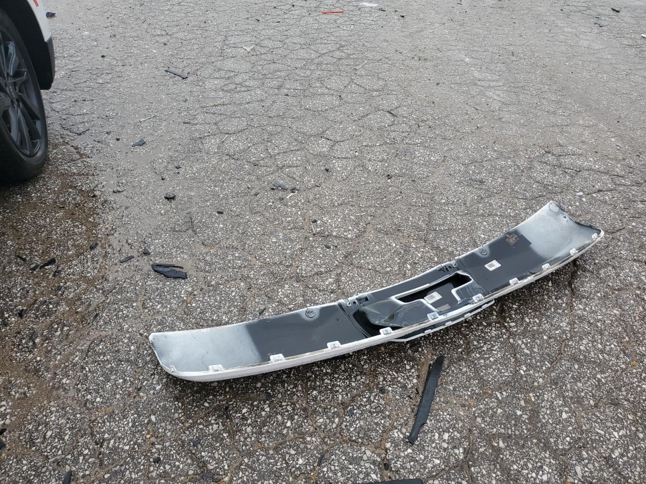 2022 CHEVROLET EQUINOX RS VIN:2GNAXWEV6N6101587