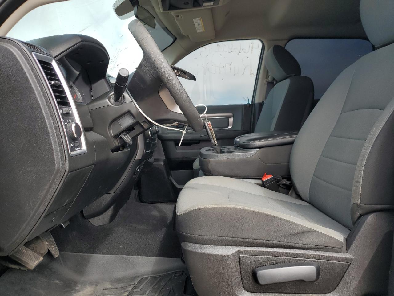 2022 RAM 1500 CLASSIC SLT VIN:1C6RR6LG8NS169744