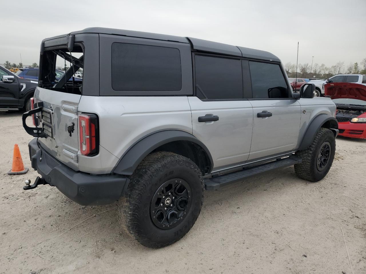 2023 FORD BRONCO BASE VIN:1FMEE5DP0PLB07436
