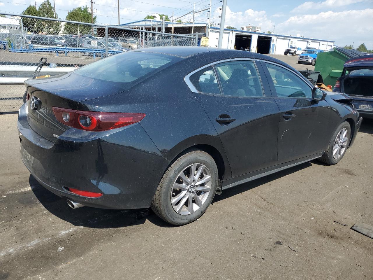 2022 MAZDA 3  VIN:3MZBPAAL4NM300368