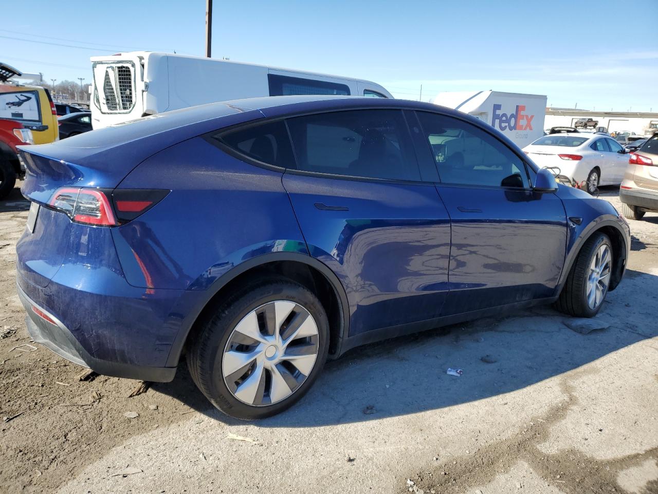 2023 TESLA MODEL Y  VIN:7SAYGDEE1PA192177