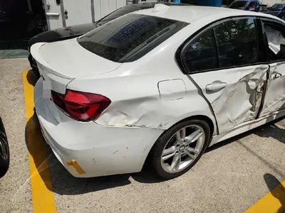 2018 BMW 330 WBA8B910XJA826203 VIN:WBA8B910XJA826203