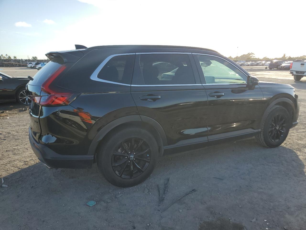 2023 HONDA CR-V SPORT VIN:2HKRS5H56PH714372