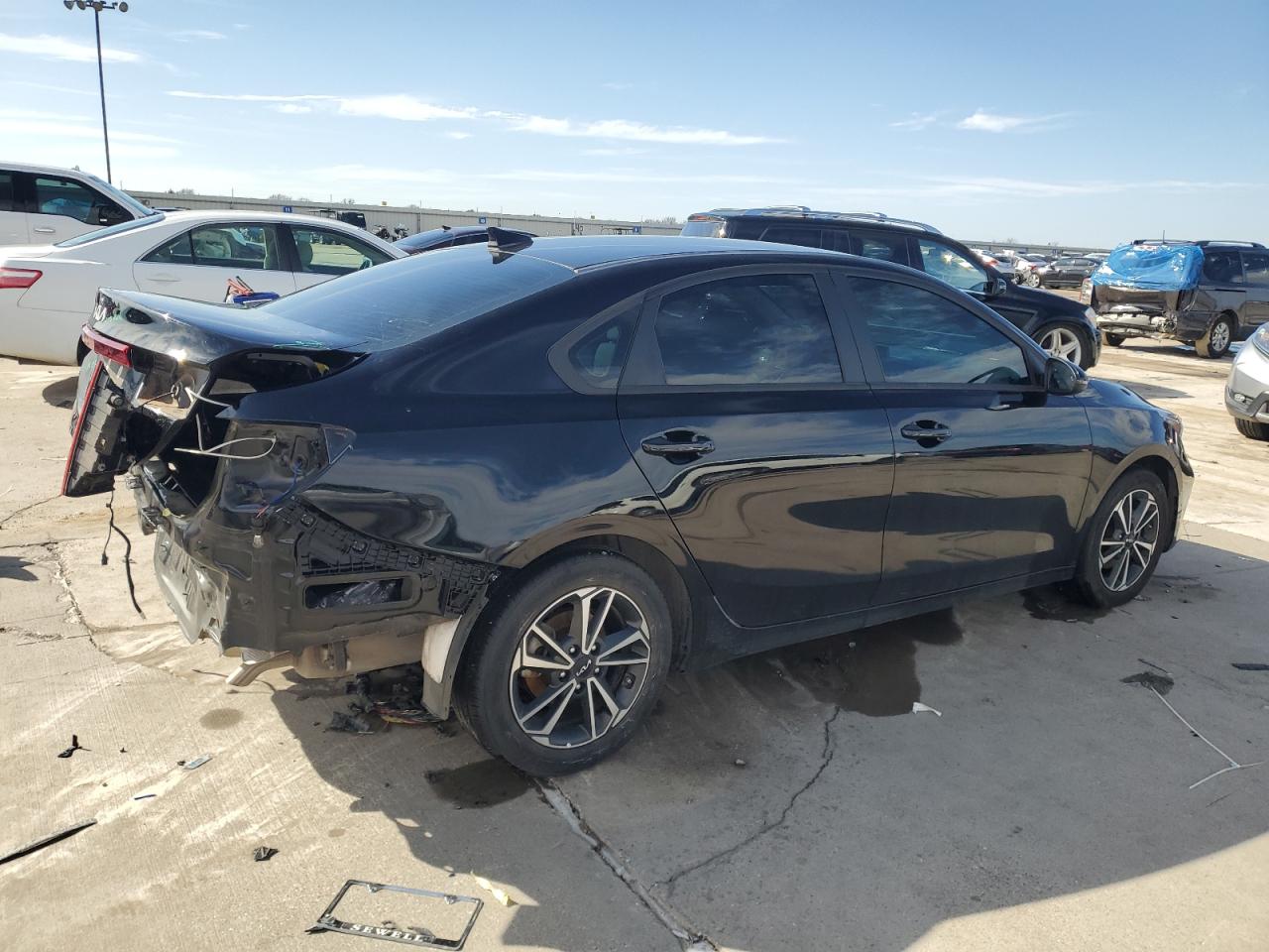 2023 KIA FORTE LX VIN:3KPF24AD8PE592505
