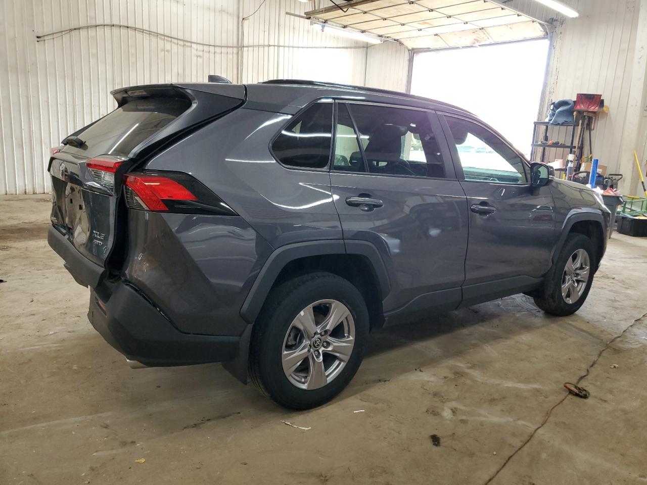 2023 TOYOTA RAV4 XLE VIN:2T3P1RFV0PW354111