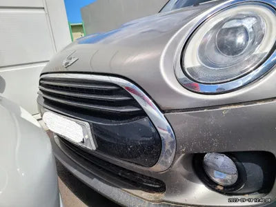 2016 MINI Clubman WMWLN5103G2B26877 VIN:WMWLN5103G2B26877