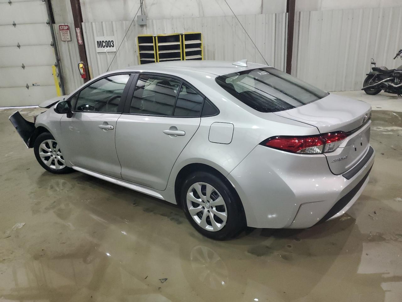 2022 TOYOTA COROLLA LE VIN:5YFEPMAE3NP343949