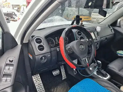 2016 Volkswagen Tiguan WVGZZZ5NZGW047755 VIN:WVGZZZ5NZGW047755