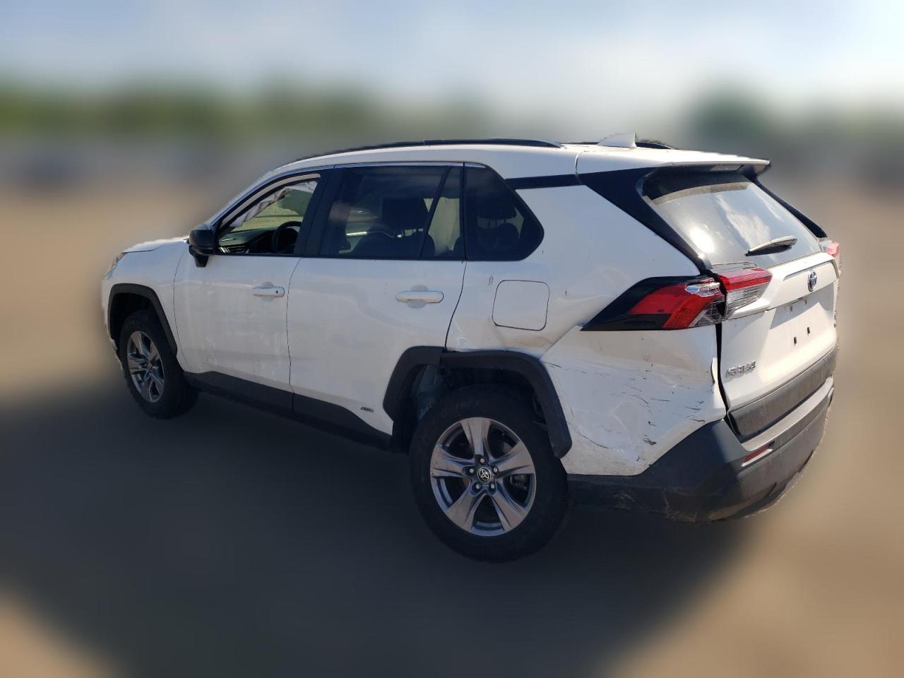 2022 TOYOTA RAV4 LE VIN:JTMLWRFV7ND155888