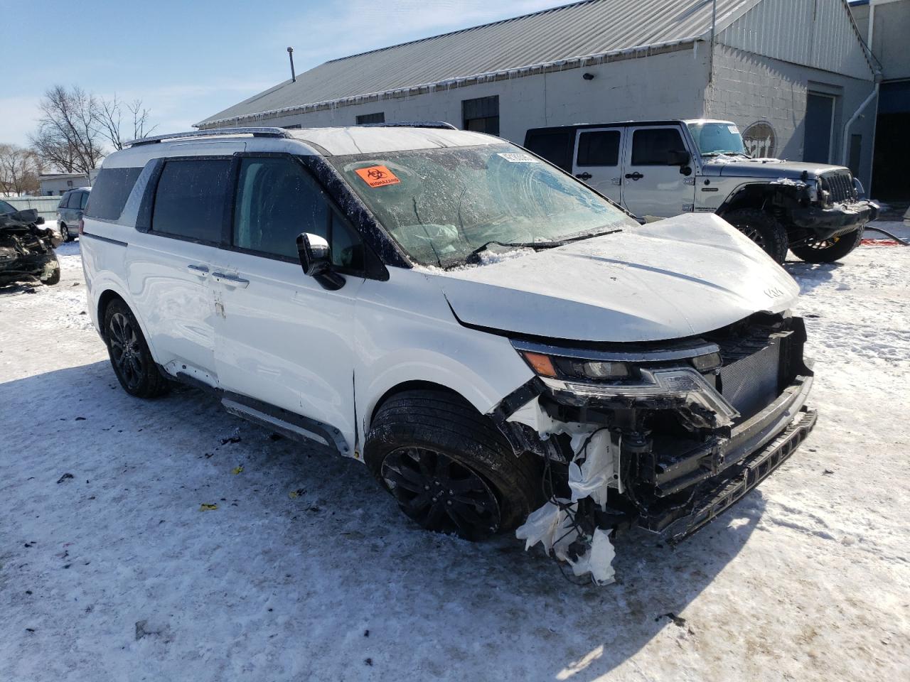 2024 KIA CARNIVAL SX VIN:KNDNE5H31R6385159