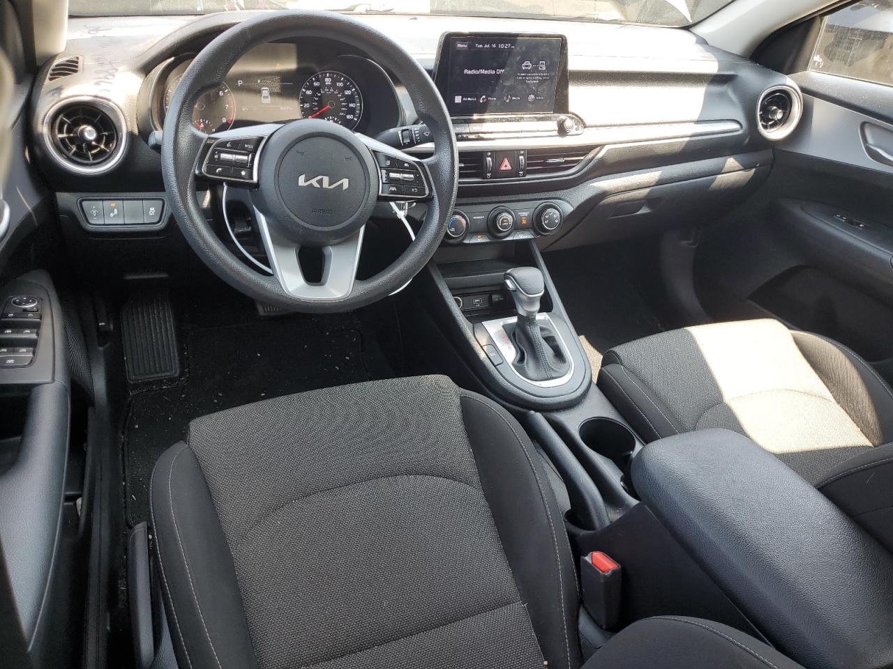 2022 KIA FORTE FE VIN:3KPF24AD9NE438964