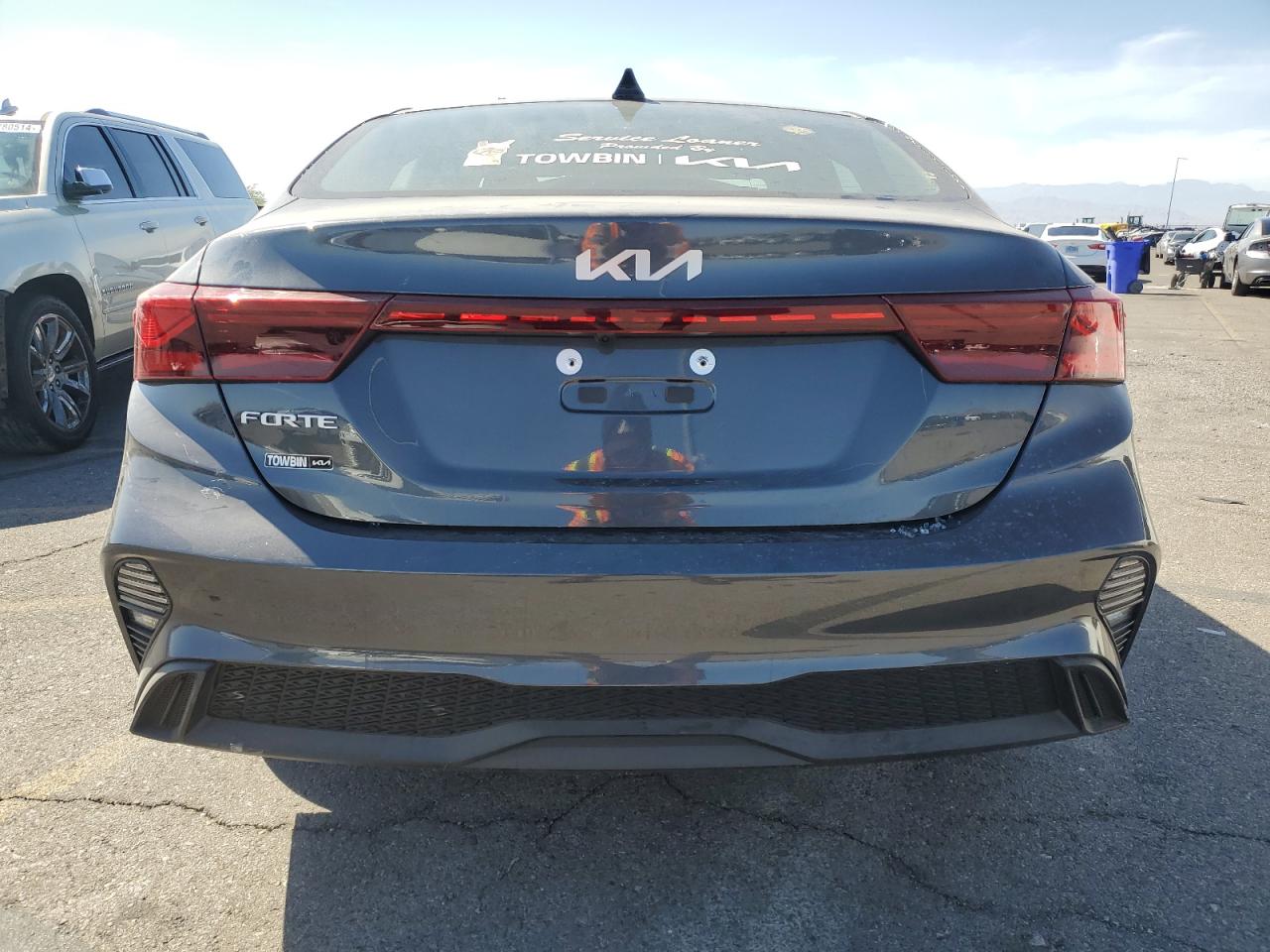 2024 KIA FORTE LX VIN:3KPF24AD3RE813656