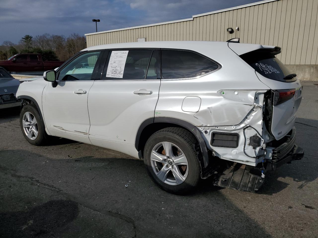 2022 TOYOTA HIGHLANDER L VIN:5TDBZRBH2NS230908