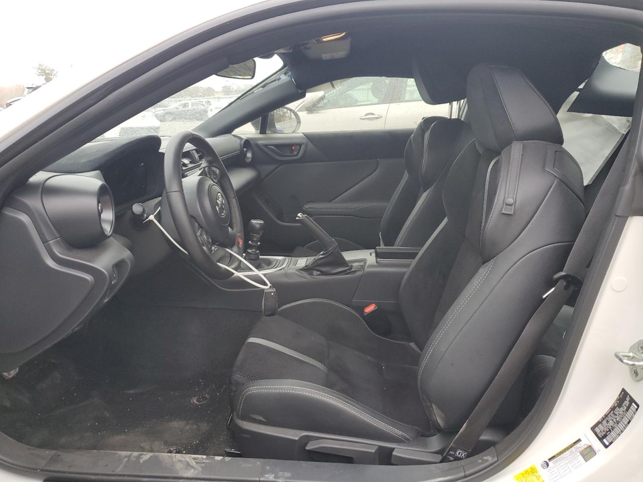 2024 TOYOTA GR 86 PREMIUM VIN:JF1ZNBE12R9755901