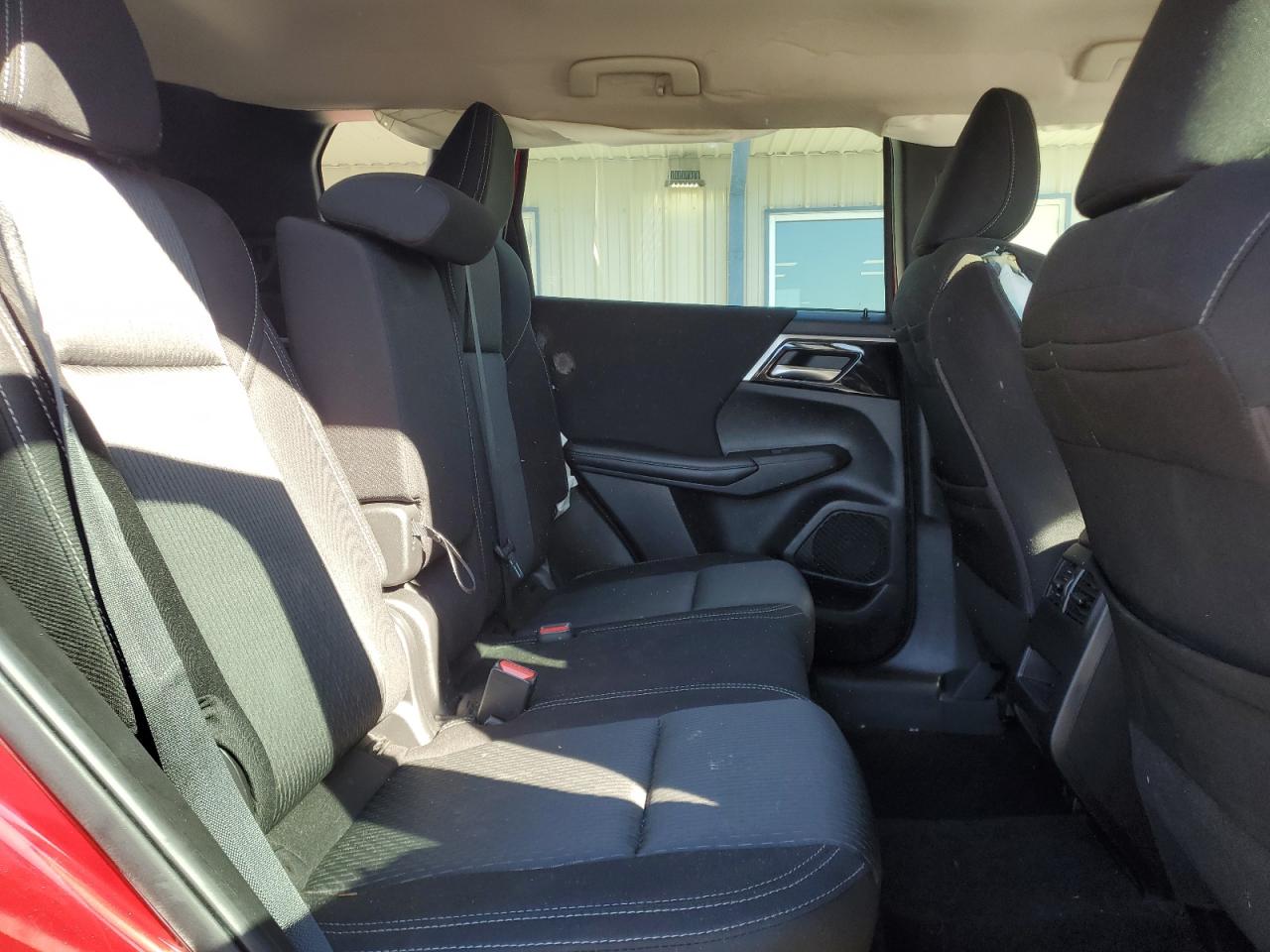 2023 MITSUBISHI OUTLANDER ES VIN:JA4J4TA89PZ046120